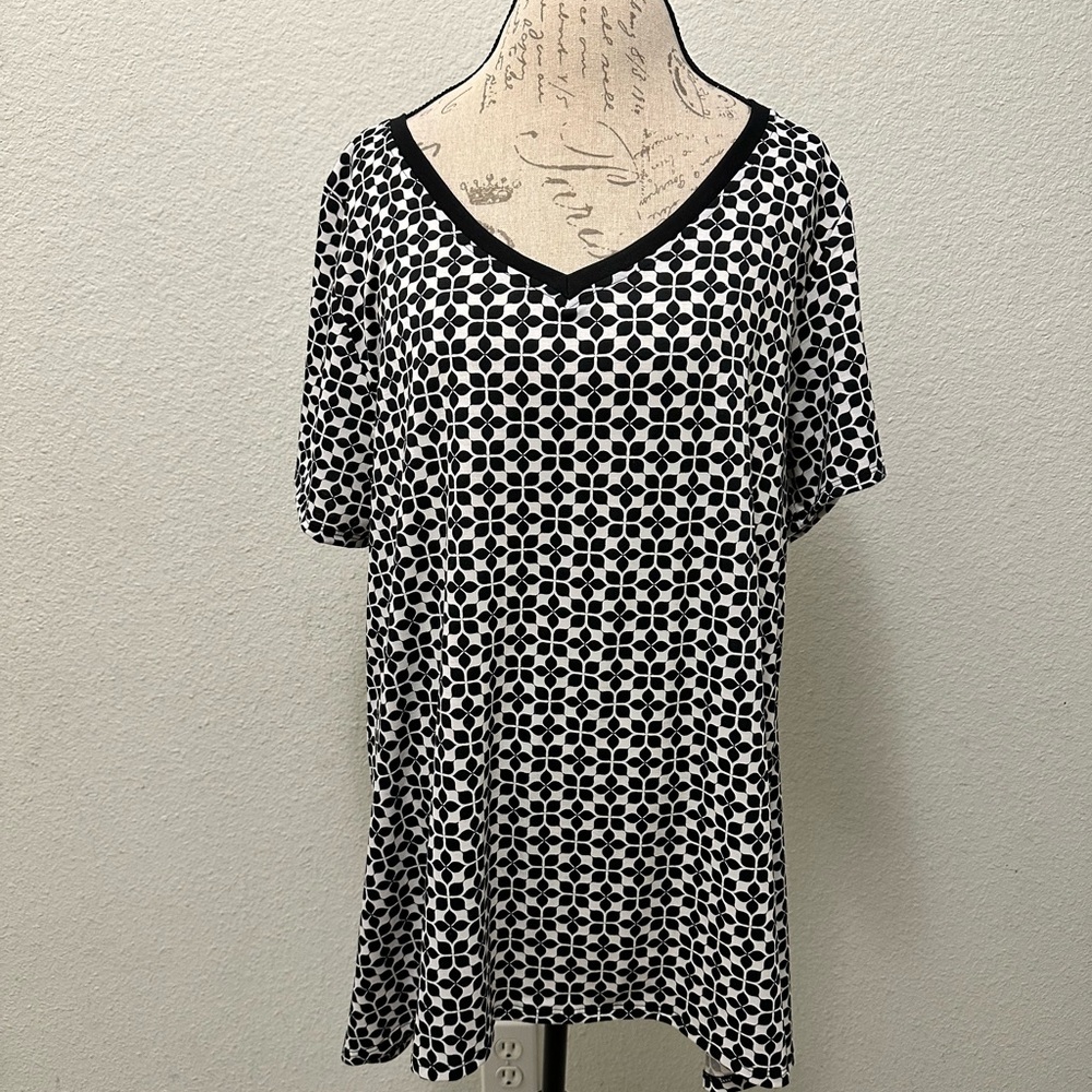 Black and White Women's Top